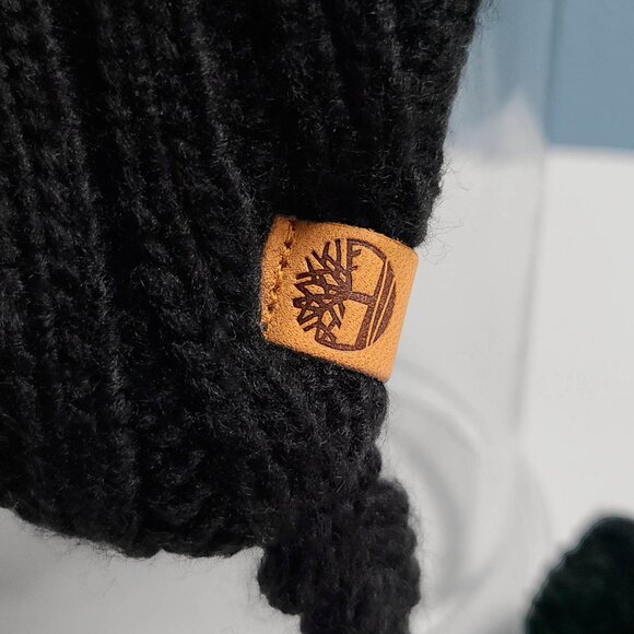 TIMBERLAND ~ Black Pom Winter Hat ~ OS  NWT - Picture 8 of 9
